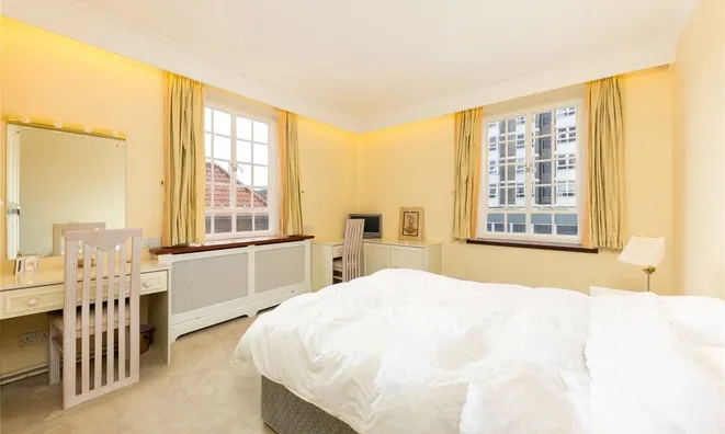 Недвижимость Swan Court, Chelsea: 10