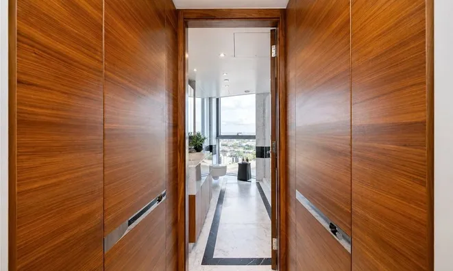 Недвижимость Tower West, 1 Waterfront Drive: 15