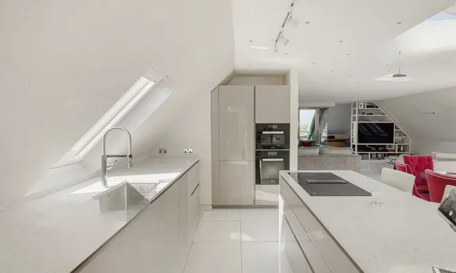 Недвижимость The Penthouse, Drayton Court, Drayton Gardens, Chelsea SW10, London: 15