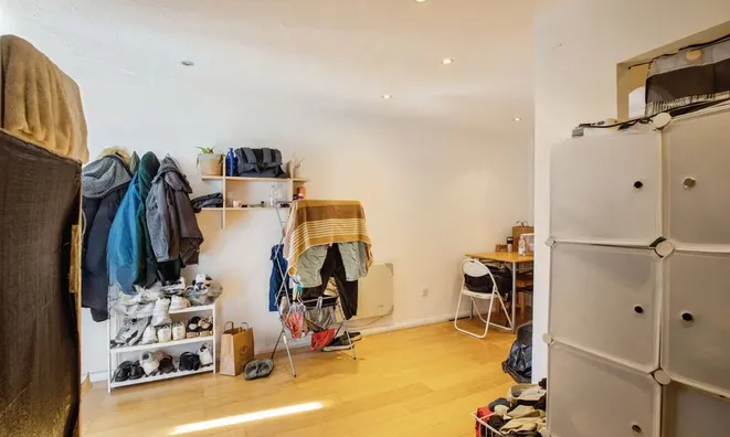Недвижимость Burnham Close: 9