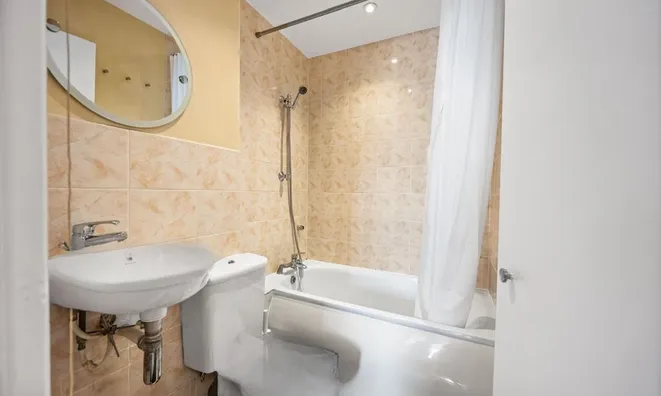 Недвижимость 24-25 Kensington Gardens Square, Bayswater: 1