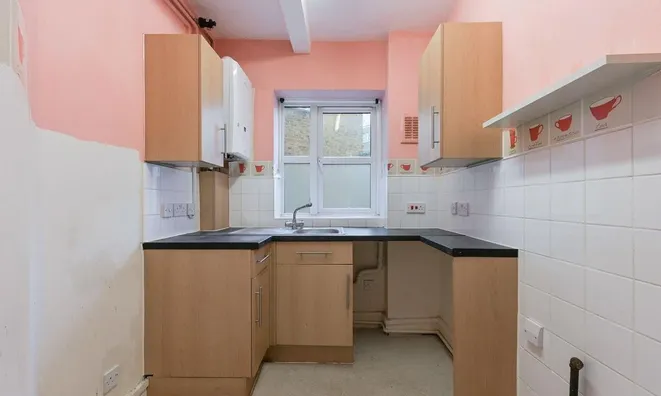 Недвижимость Doric Way, Euston: 2