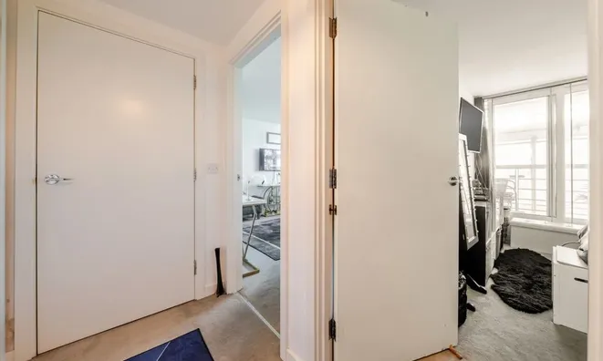 Недвижимость Phoenix Way, Battersea: 5