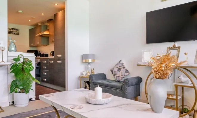 Недвижимость Phoenix Way, Battersea: 12