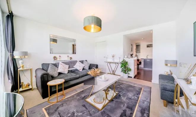 Недвижимость Phoenix Way, Battersea: 14