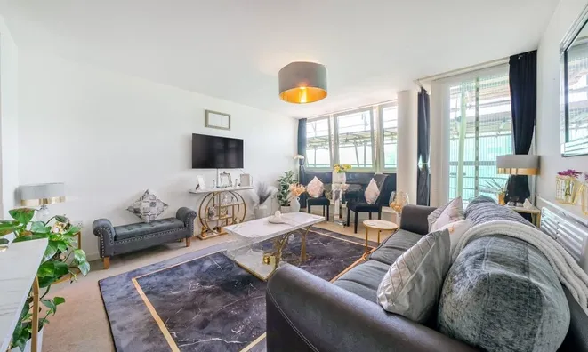 Недвижимость Phoenix Way, Battersea: 19