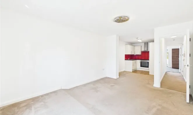 Недвижимость Hillview Gardens: 10