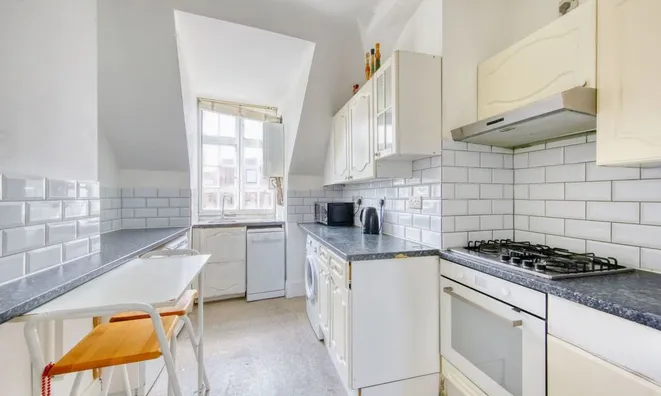 Недвижимость Wandsworth High Street, Wandsworth: 5