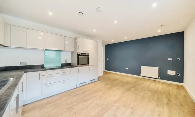 Недвижимость Elmington Road, Camberwell: 4