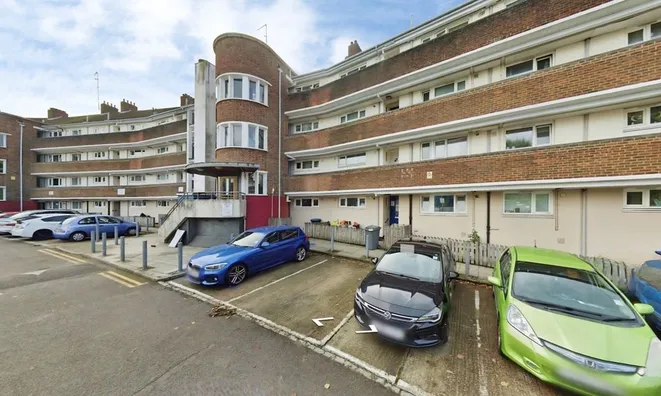 Недвижимость Keir Hardie House, Marian Way, Harlesden: 5