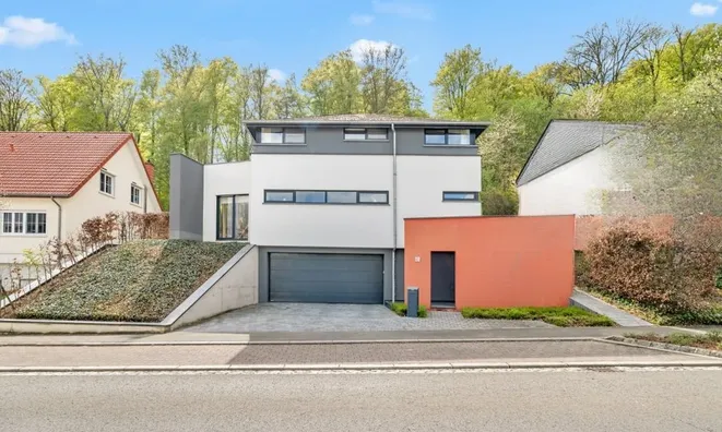 Недвижимость Detached house 5 bedrooms for sale in Eischen: 1