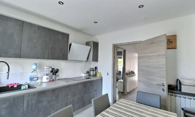 Недвижимость House 4 bedrooms for sale in Pétange: 4