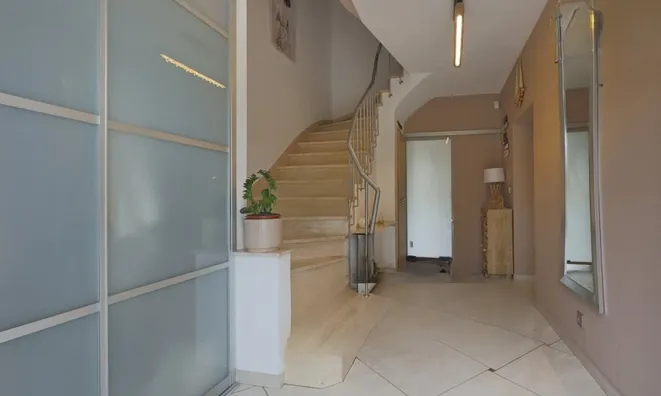 Недвижимость House 4 bedrooms for sale in Belvaux: 6