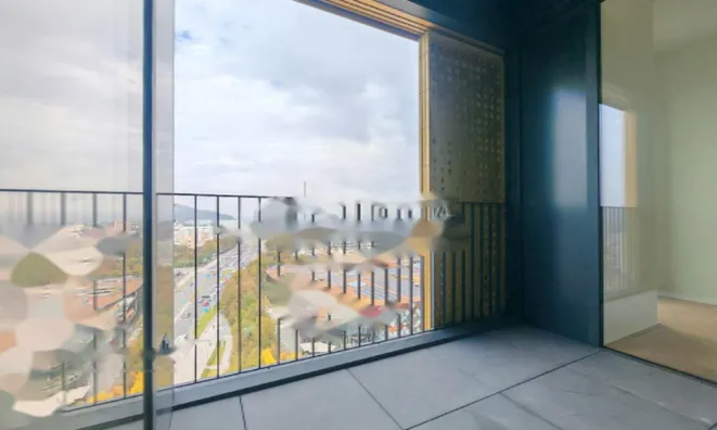 Недвижимость Четырехкомнатная квартира, Шишка: 7