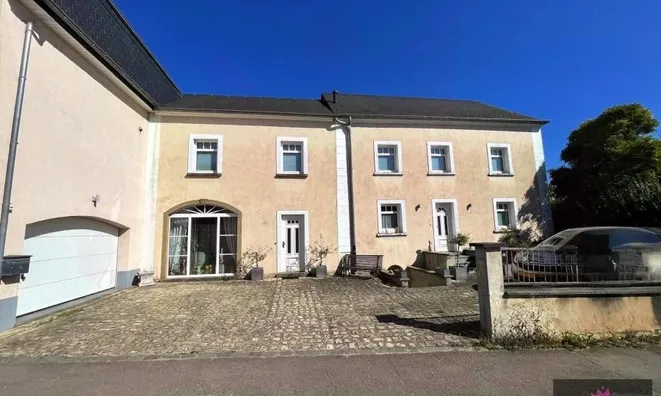 Недвижимость House 4 bedrooms for sale in Beaufort: 1
