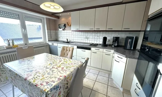 Недвижимость House 4 bedrooms for sale in SurrE: 7