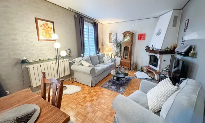 Недвижимость House 3 bedrooms for sale in Ettelbruck: 3