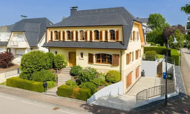 Недвижимость Villa 3 bedrooms for sale in Bertrange: 2