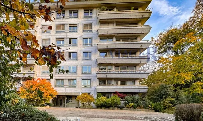 Недвижимость Apartment 3 rooms: 2