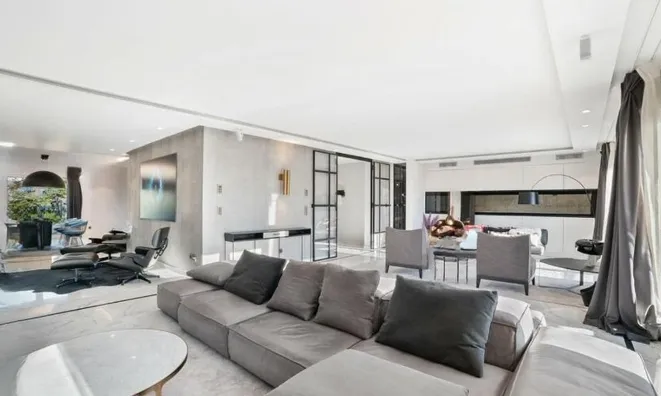 Недвижимость Duplex 8 rooms: 1