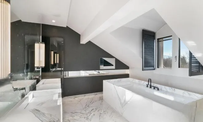 Недвижимость Duplex 8 rooms: 9