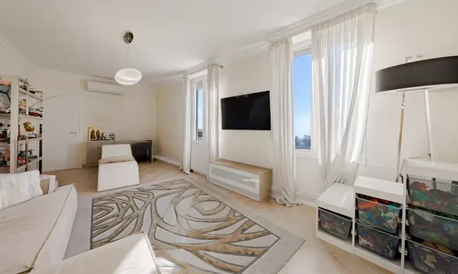 Недвижимость Apartment Monaco, Port: 2