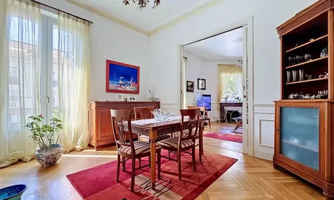Недвижимость House Carnot Cannes: 1