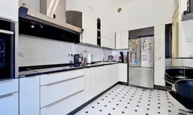 Недвижимость House Carnot Cannes: 12