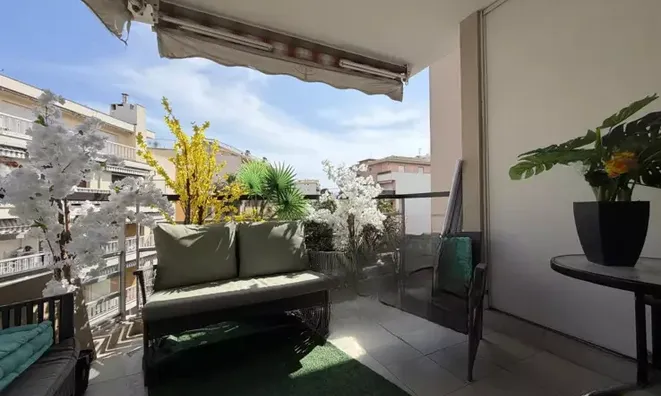 Недвижимость Villa République Cannes: 4
