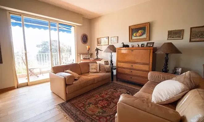 Недвижимость Villa Petit Juas: 10