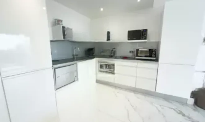 Недвижимость Villa Croix des Gardes: 6