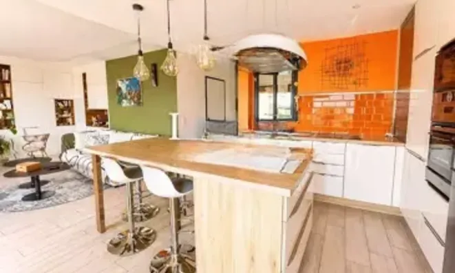 Недвижимость Villa Croix des Gardes: 2