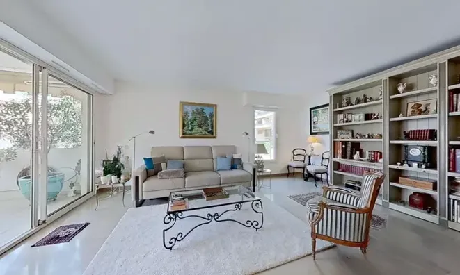 Недвижимость Villa Pointe Croisette: 4
