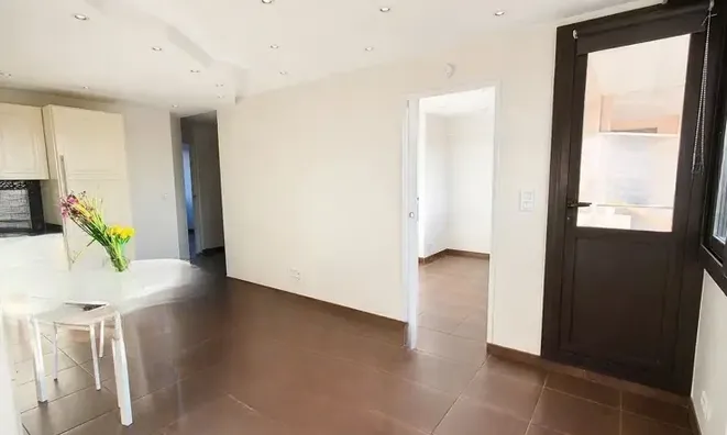 Недвижимость Villa Petit Juas: 11
