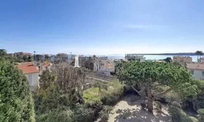 Недвижимость Villa Pointe Croisette: 2