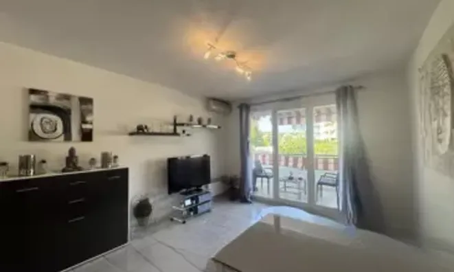 Недвижимость Villa Cannes Petit Juas: 2