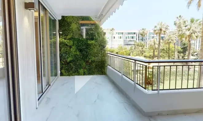 Недвижимость Villa République Cannes: 1