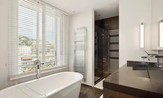 Недвижимость Villa Pointe Croisette: 11