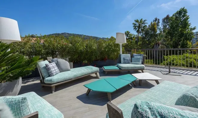 Недвижимость Residence Cannes République: 2