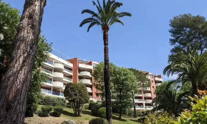 Недвижимость Villa Cannes La Bocca Nord: 1