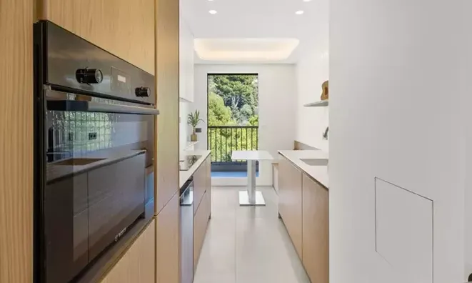 Недвижимость Villa République Cannes: 4