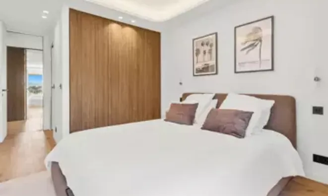 Недвижимость Villa République Cannes: 12
