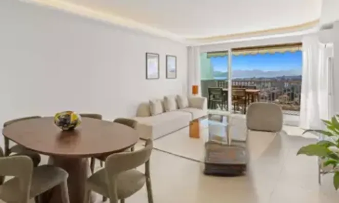 Недвижимость Villa République Cannes: 24