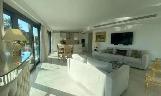 Недвижимость Villa Cannes Centre-Ville: 1