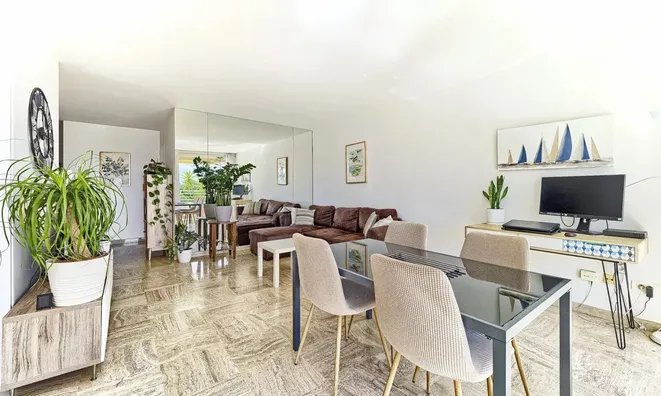 Недвижимость Villa Croix des Gardes: 2