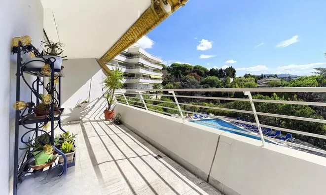 Недвижимость Villa Croix des Gardes: 10