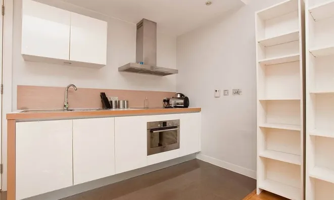 Недвижимость Cubitt Building, Grosvenor Waterside, Gatliff Road: 9