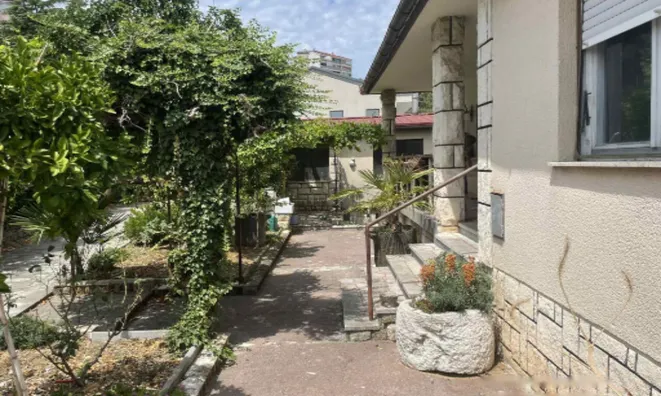 Недвижимость Дом, Друго Копер, Семедела: 9