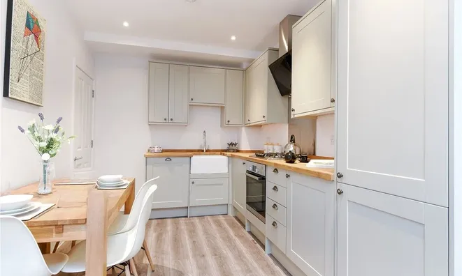 Недвижимость Blackstock Road, Highbury: 8