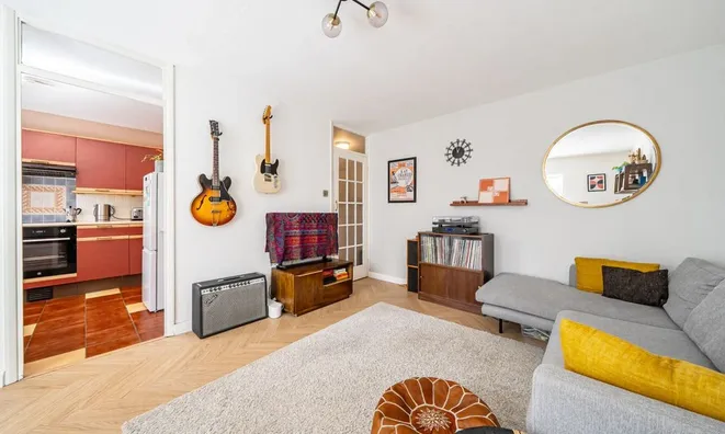 Недвижимость Sunninghill Court, Bollo Bridge Road: 6